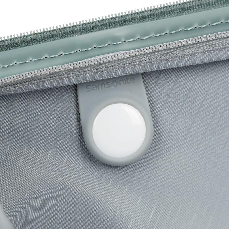 Elevation&trade; Plus Hardside Carry-On in the color Cypress Green. image number 5