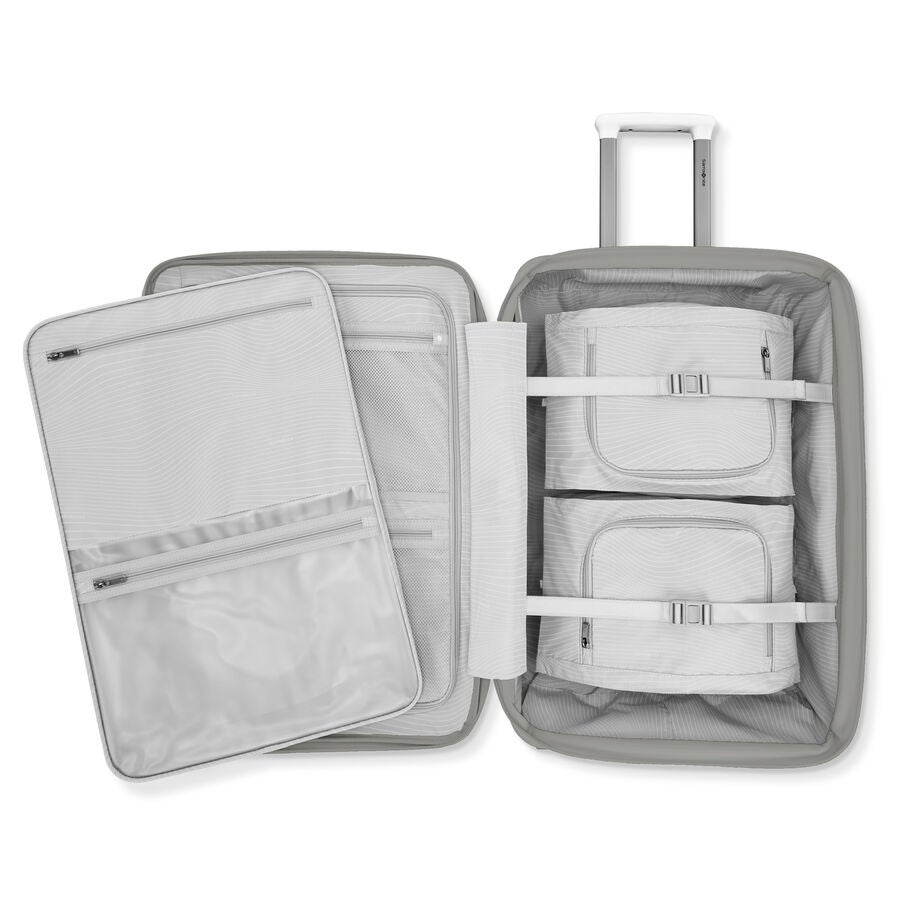 Venue X 3 Piece Set in the color Cloud White. image number 1