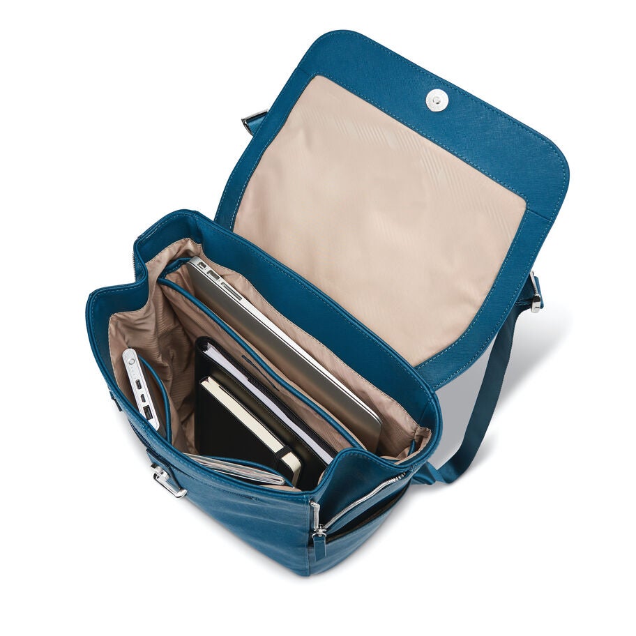 Women's Executive Leather Flap Backpack Port