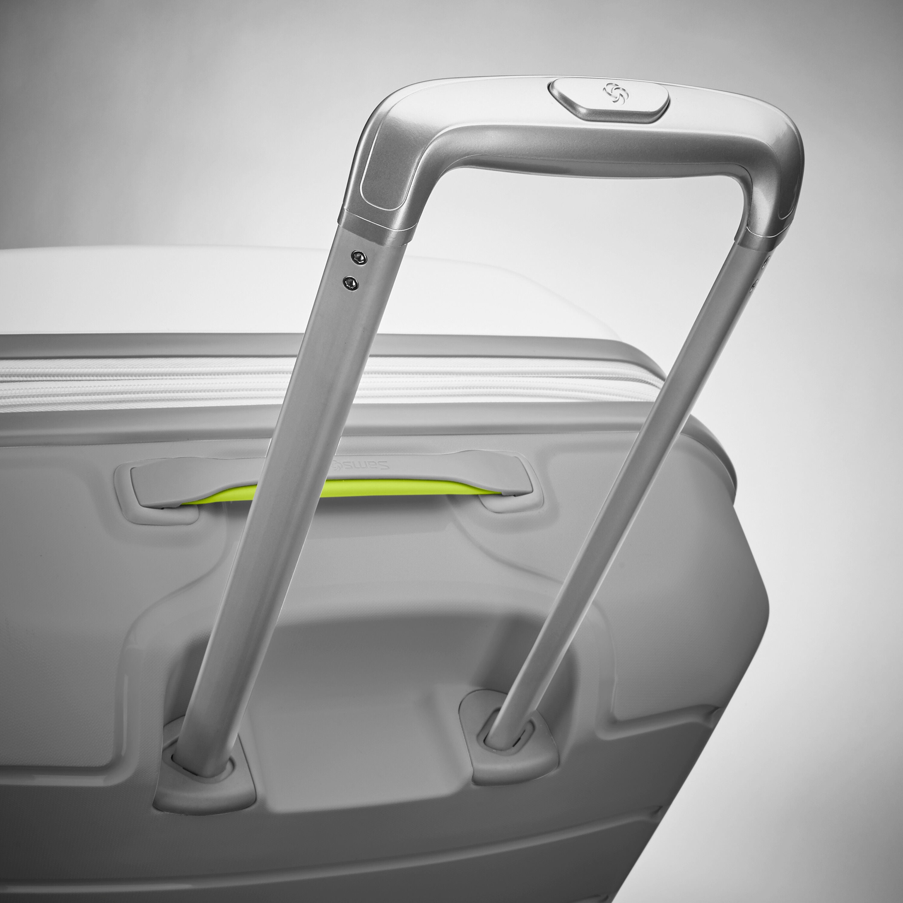 Freeform Carry-On Spinner | Hardside Carry-On | Samsonite
