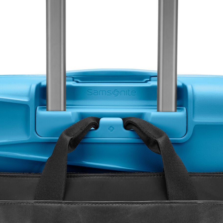 Venue X Carry-On Spinner in the color Adriatic Blue. image number 7