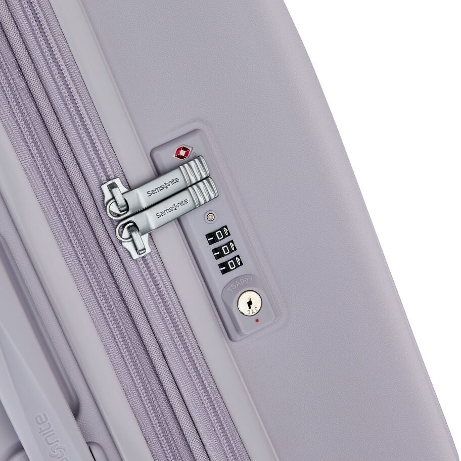 Voltage DLX Medium Spinner in the color Lilac. image number 3