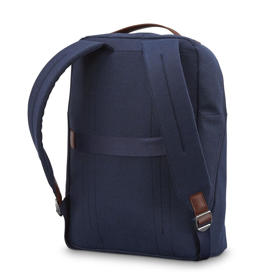 Virtuosa Backpack in the color Navy. image number 5