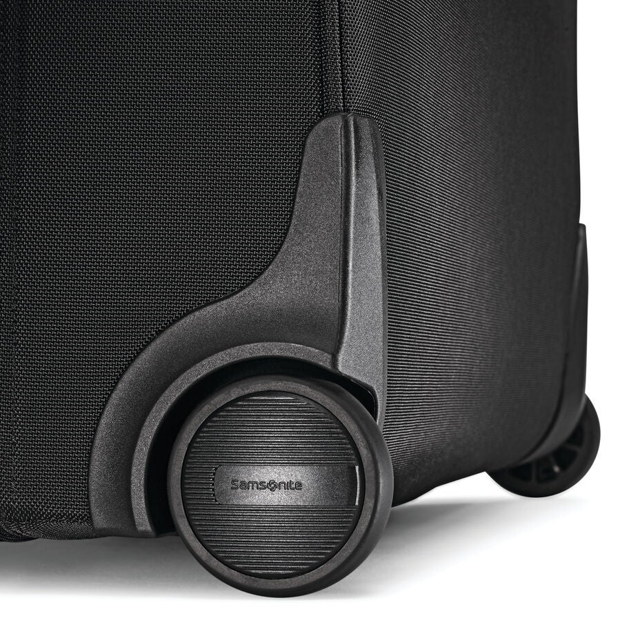 Armage II Wheeled Garment Bag in the color . image number 4