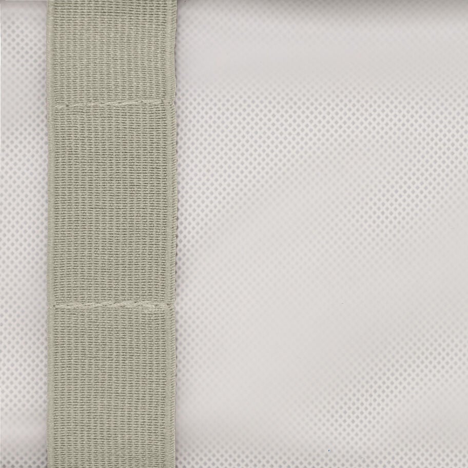 Better Than Basic Toiletry Kit in the color LIMESTONE GREY. image number 3