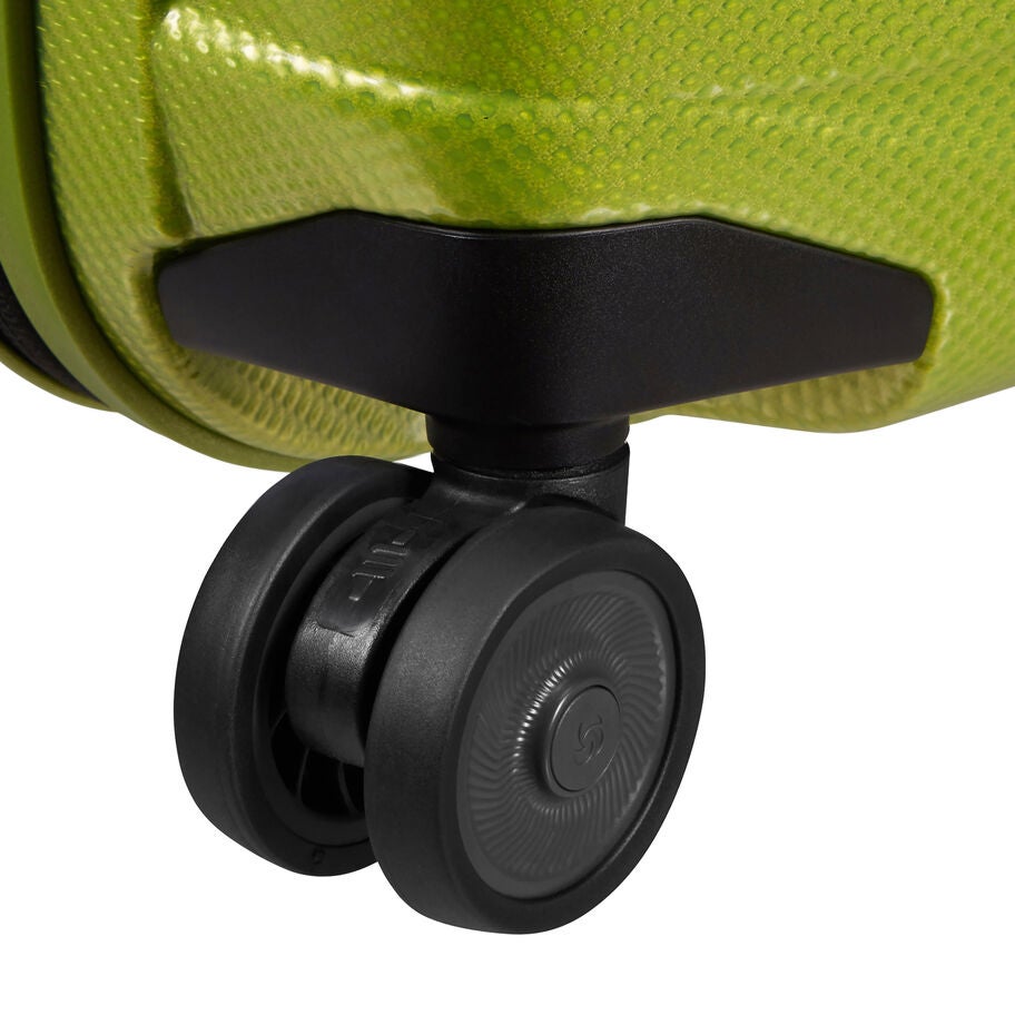 Proxis Global Carry-On Spinner in the color Lime. image number 12
