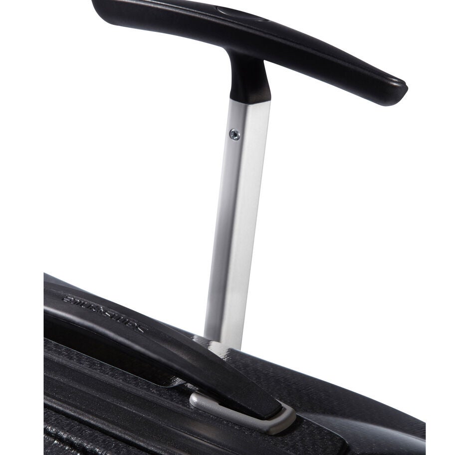 Black Label Lite-Shock Large Spinner in the color Black. image number 2