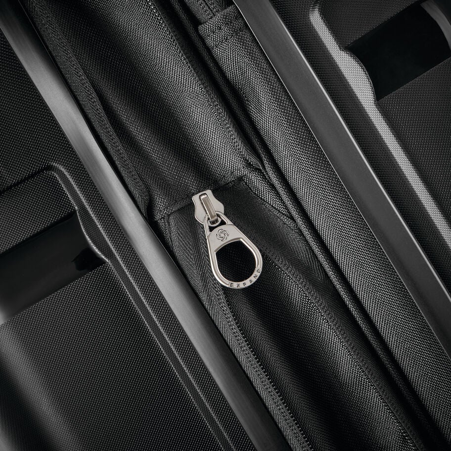 Outline Pro Medium Spinner in the color Midnight Black. image number 5