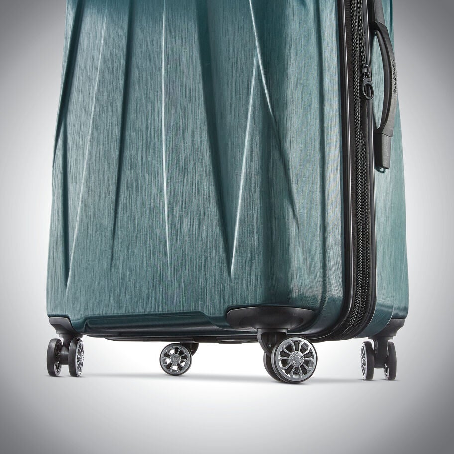 Dignitary 2 3 Piece Set in the color Emerald Green. image number 6