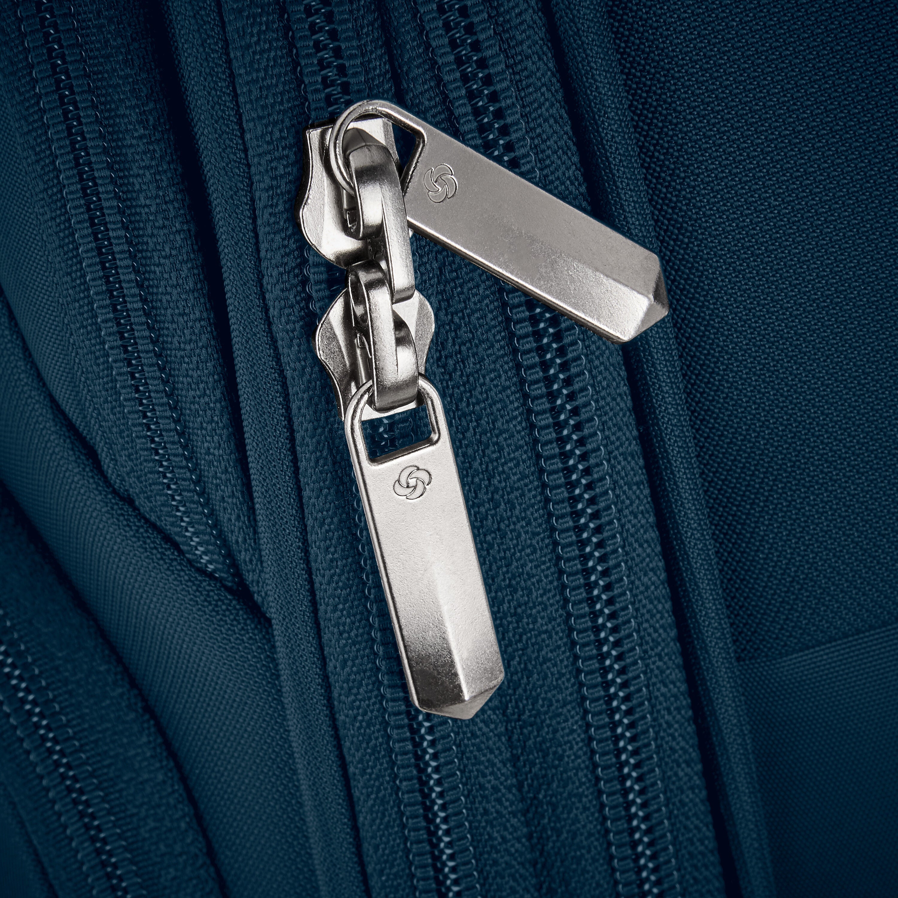 Theorym Carry-On Spinner Theorym Carry-On Spinner