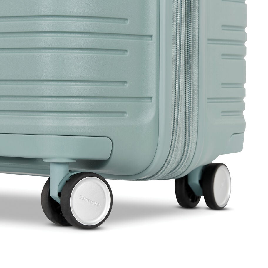 Elevation&trade; Plus Hardside Carry-On in the color Cypress Green. image number 6