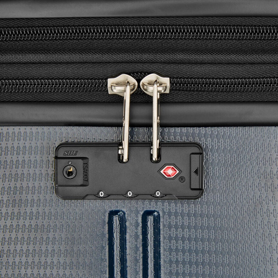 Carbon X 3 Piece Set in the color Carbon Black. image number 3