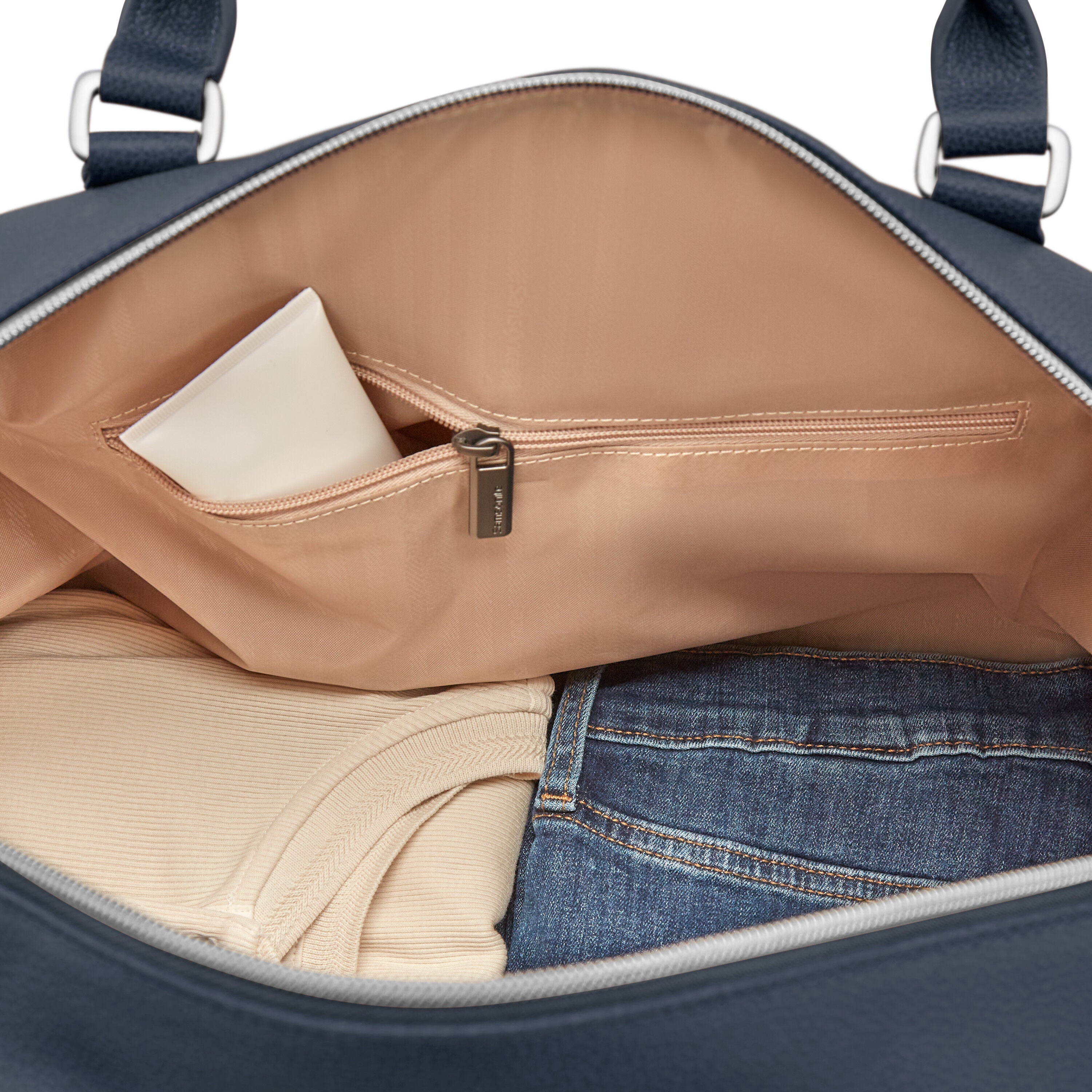Classic leather weekender duffel bag samsonite