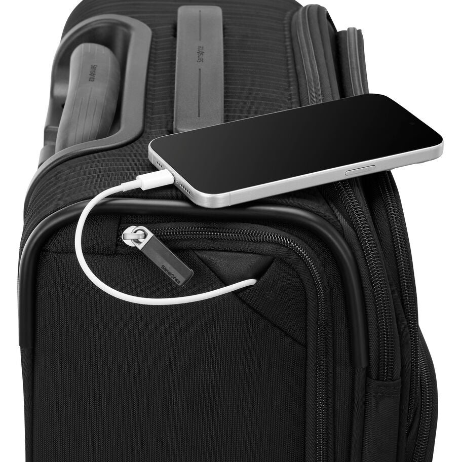 Silhouette 18 Softside Global Carry-On Spinner in the color Black. image number 4