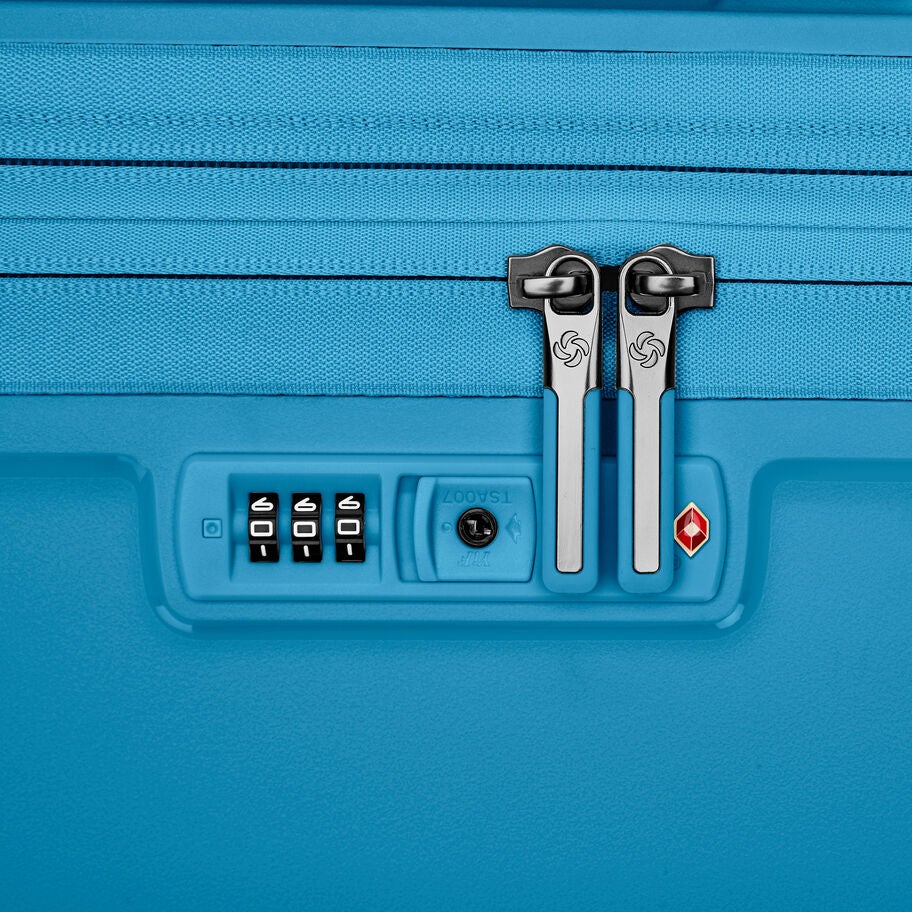 Venue X Large Spinner in the color Adriatic Blue. image number 5