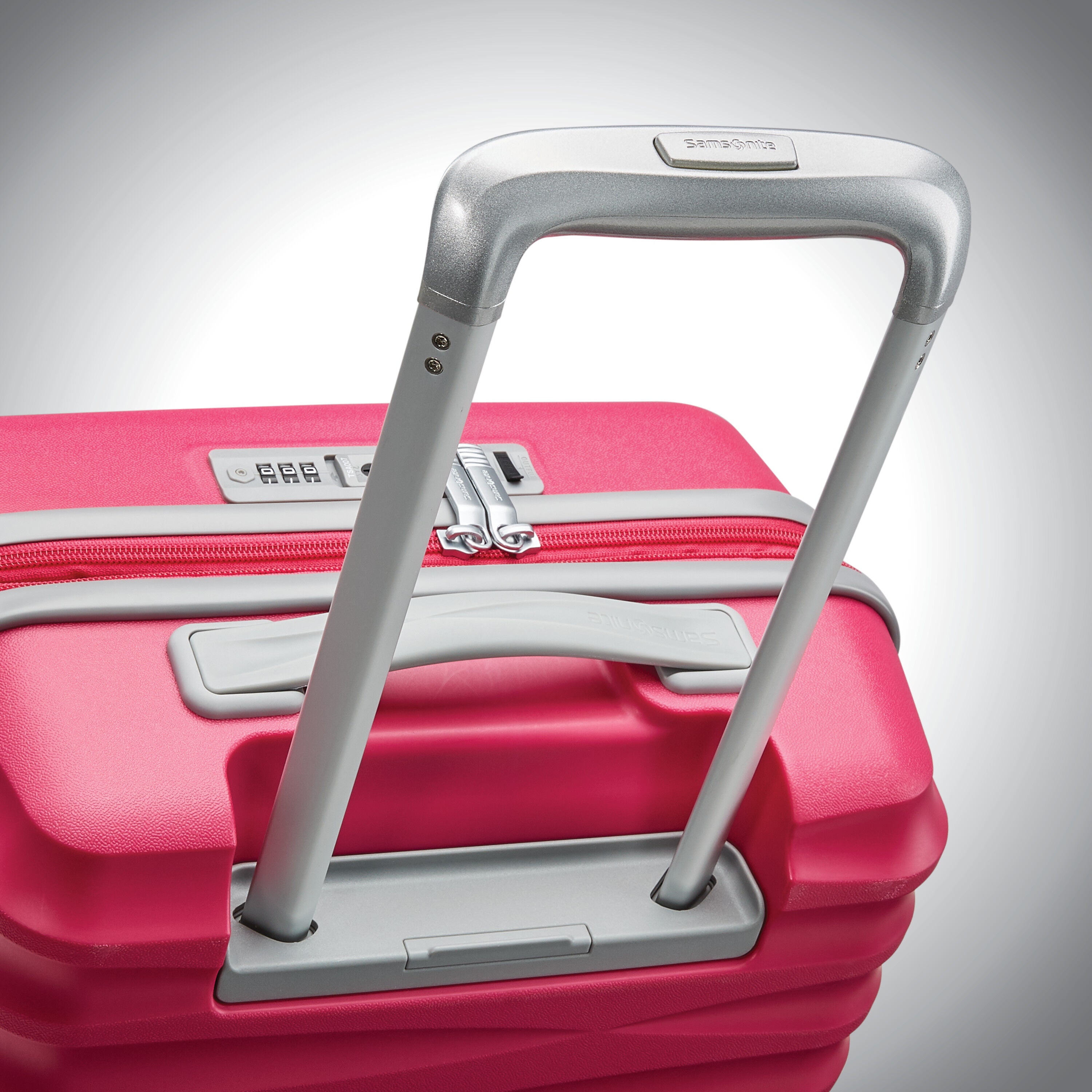 Samsonite luggage 2025 charger