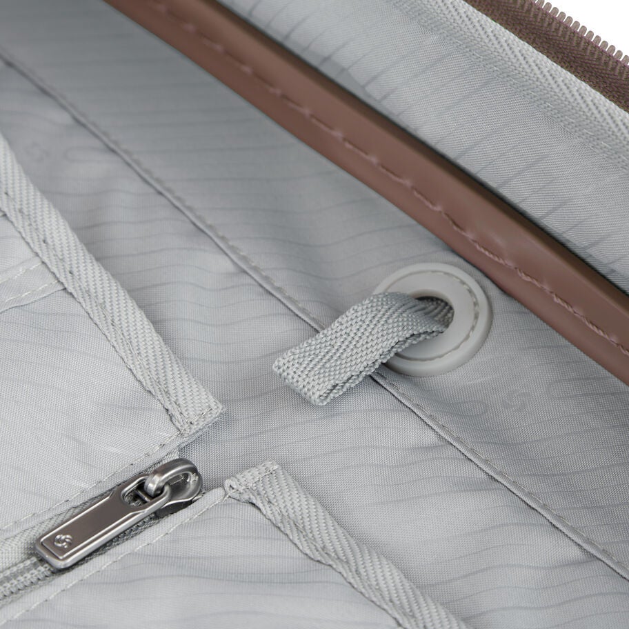 Elevation&trade; Plus Hardside Large Spinner in the color Chocolate Mauve. image number 6