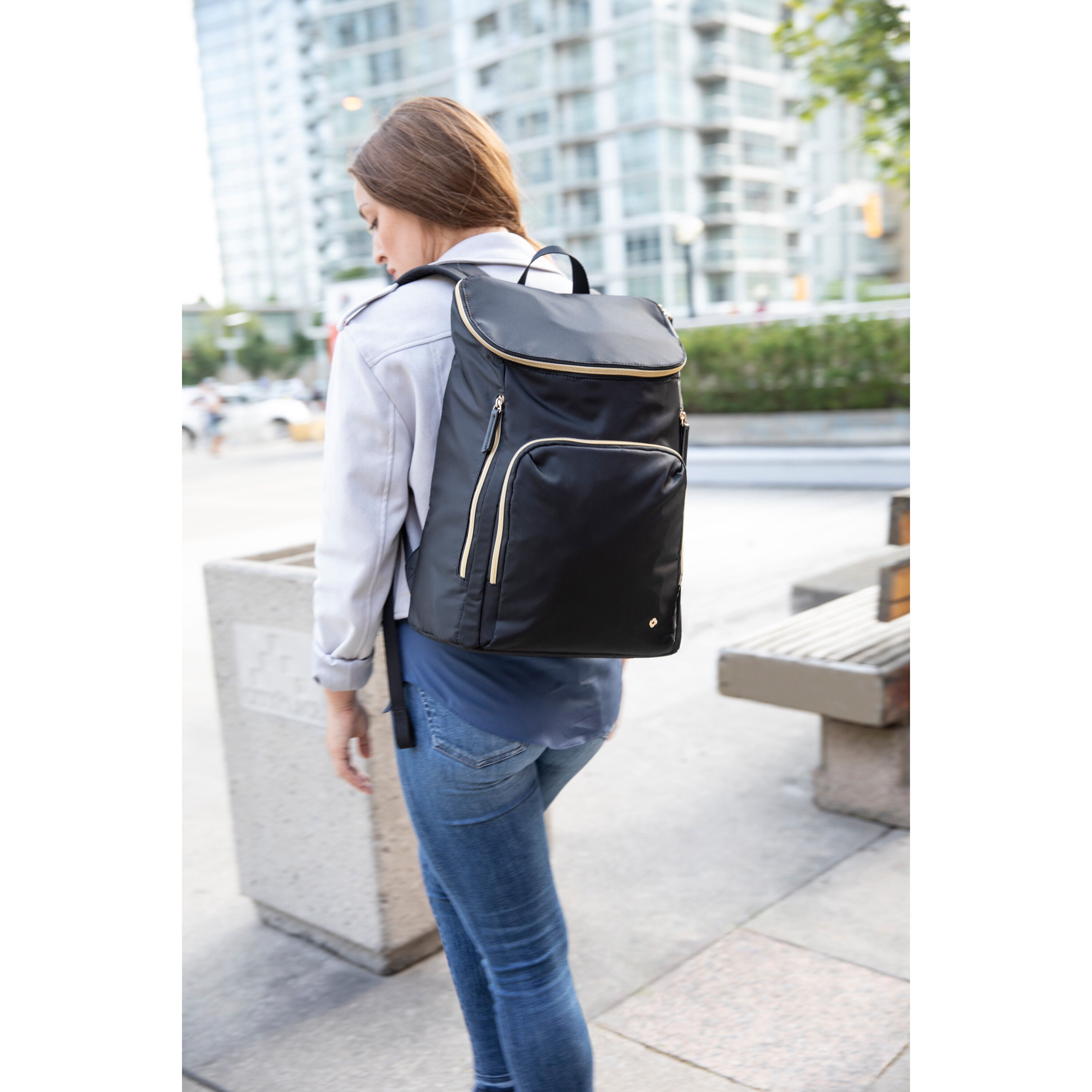 Samsonite mobile 2025 solution deluxe backpack