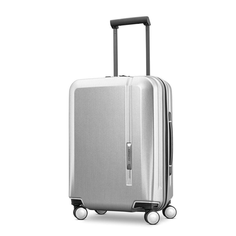 Novaire Carry-On Spinner in the color Silver. image number 0
