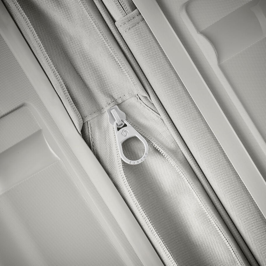 Outline Pro Large Spinner in the color Stone Grey. image number 4