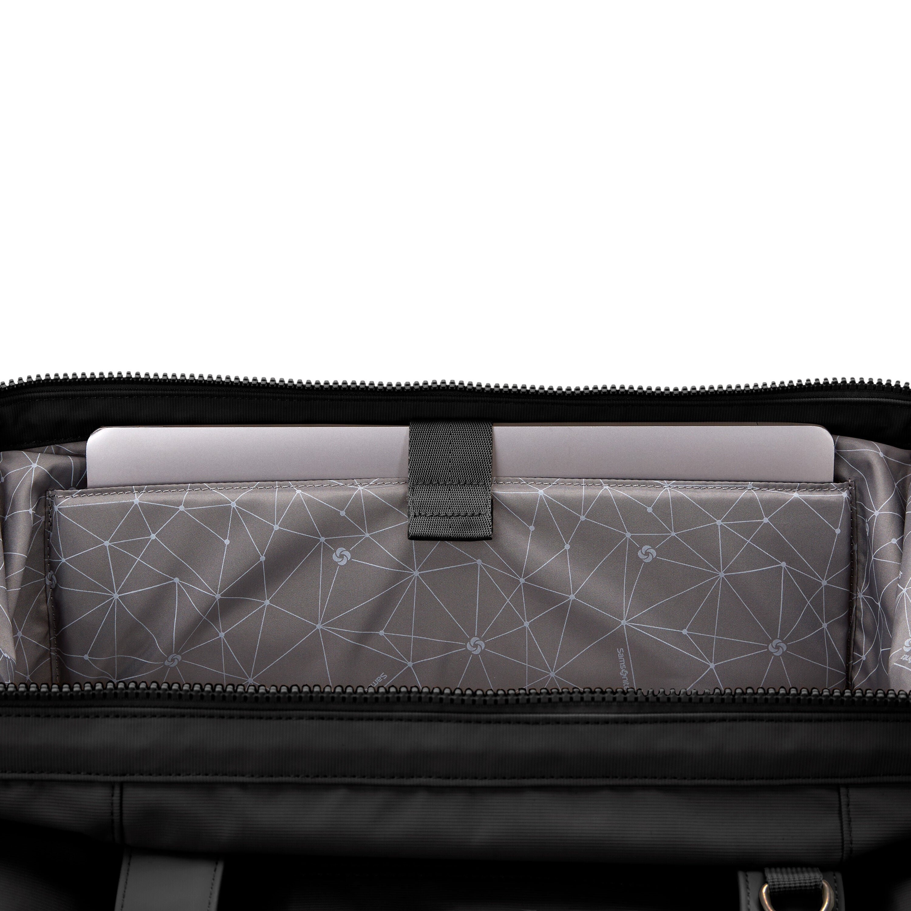 Better Than Basic Weekender | Duffels & Bags | Samsonite