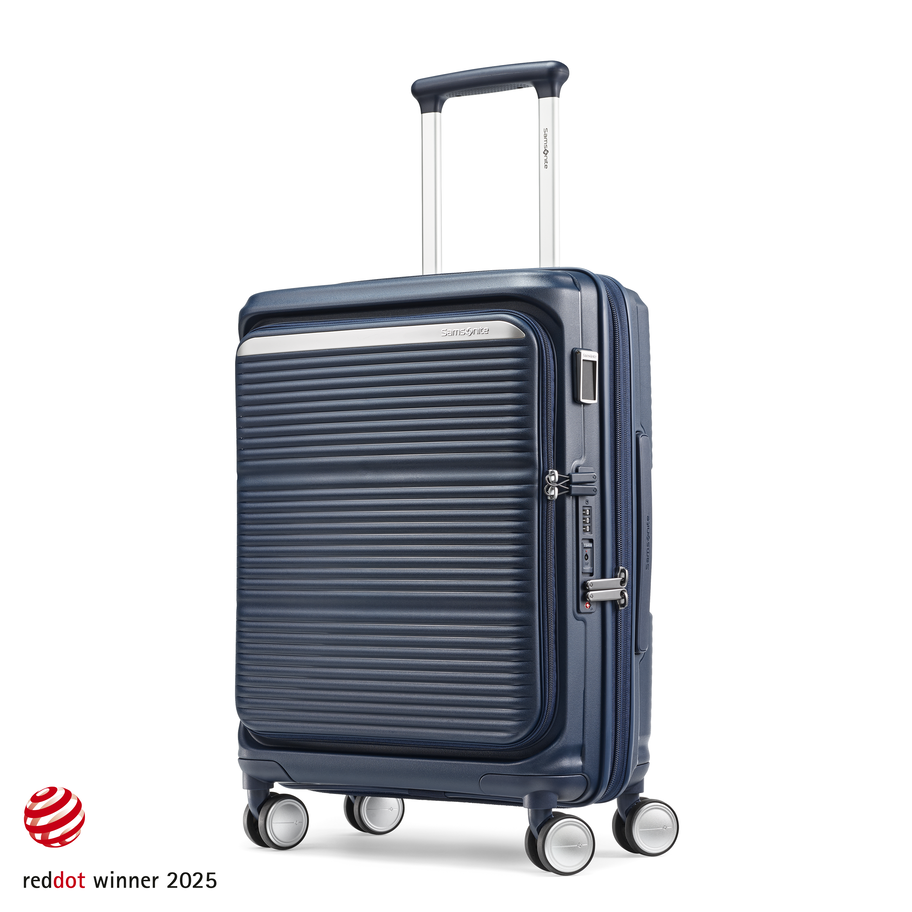 Paralux Global Carry-On Spinner in the color Midnight Navy. image number 0