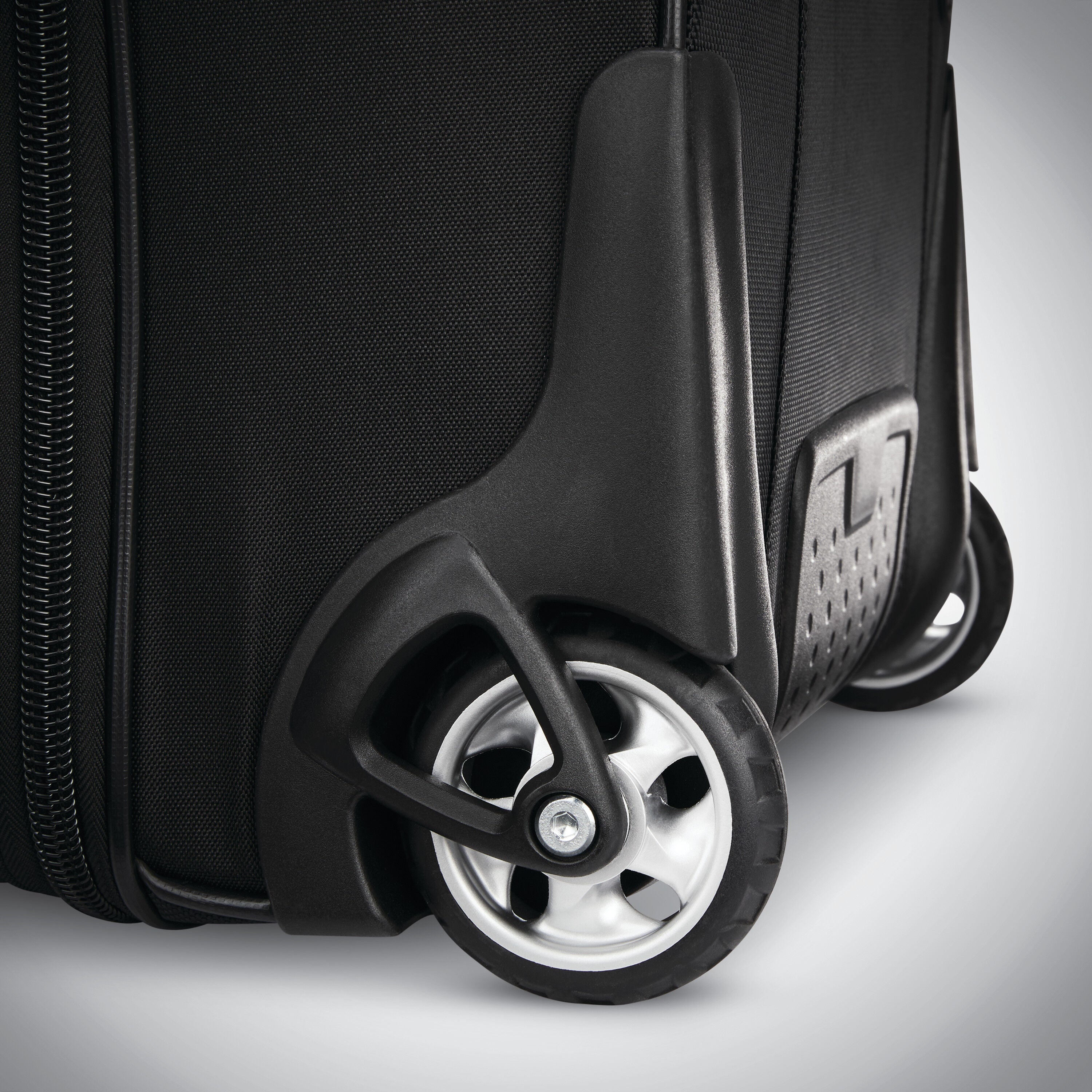 Samsonite detour 34 wheeled duffel sales
