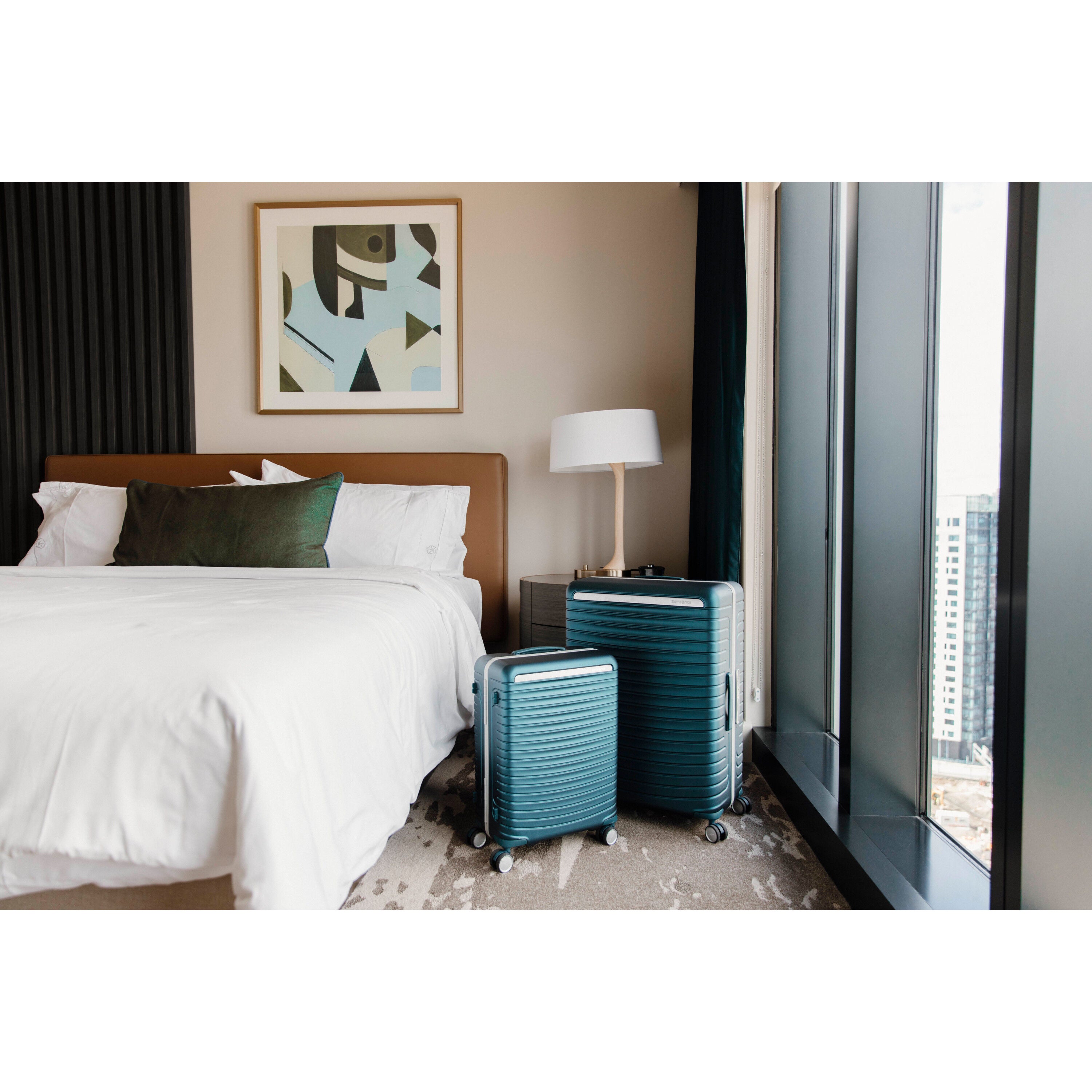 Framelock Max Large Spinner | Luggage | Samsonite