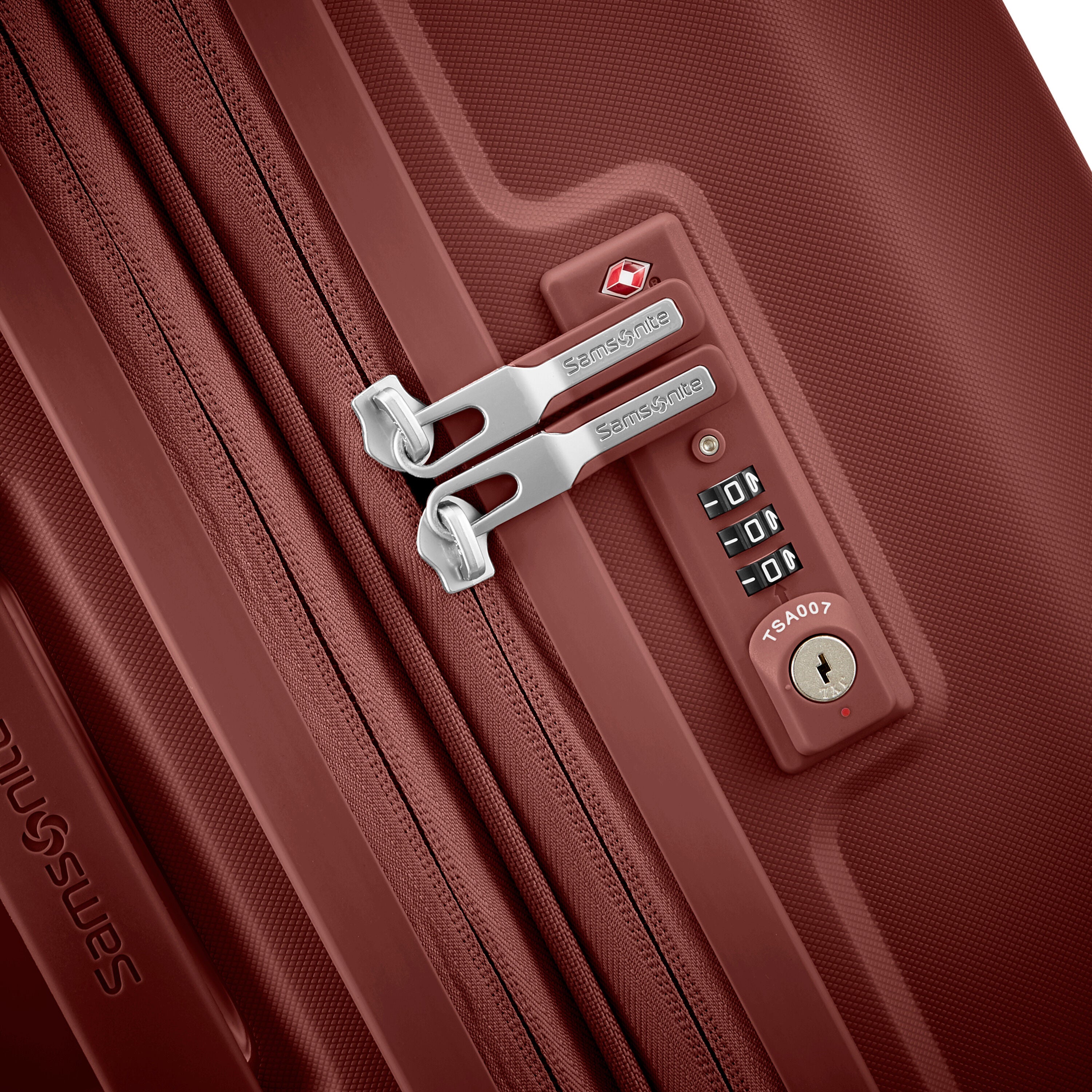 Outline Pro Large Spinner | Checked Luggage | Samsonite