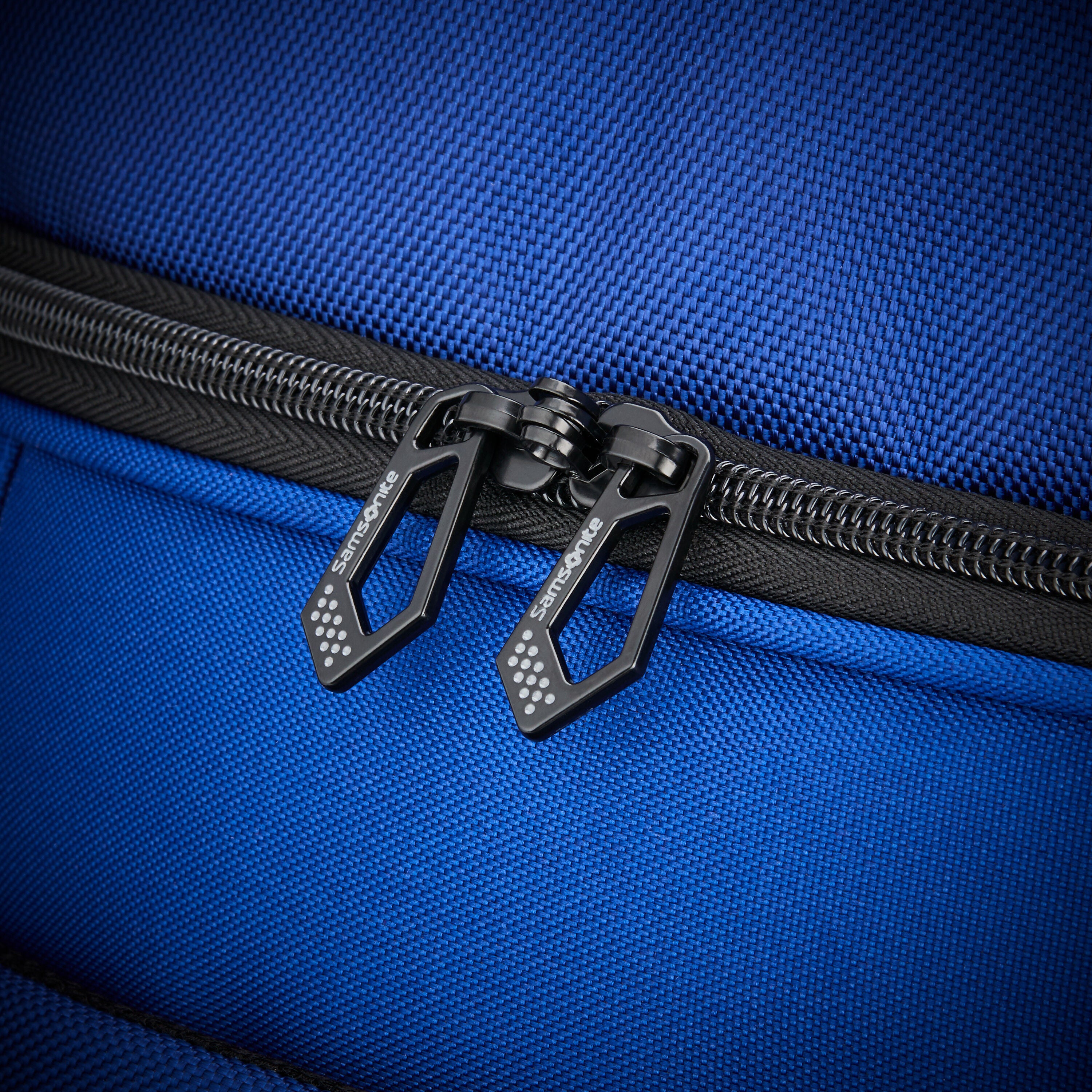 Samsonite detour 4 29 sale