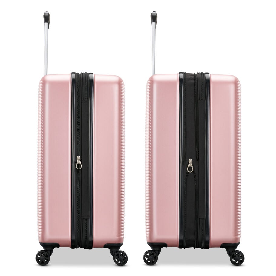 Valor X 2 Piece Set (CO/L) in the color Blossom Pink. image number 4