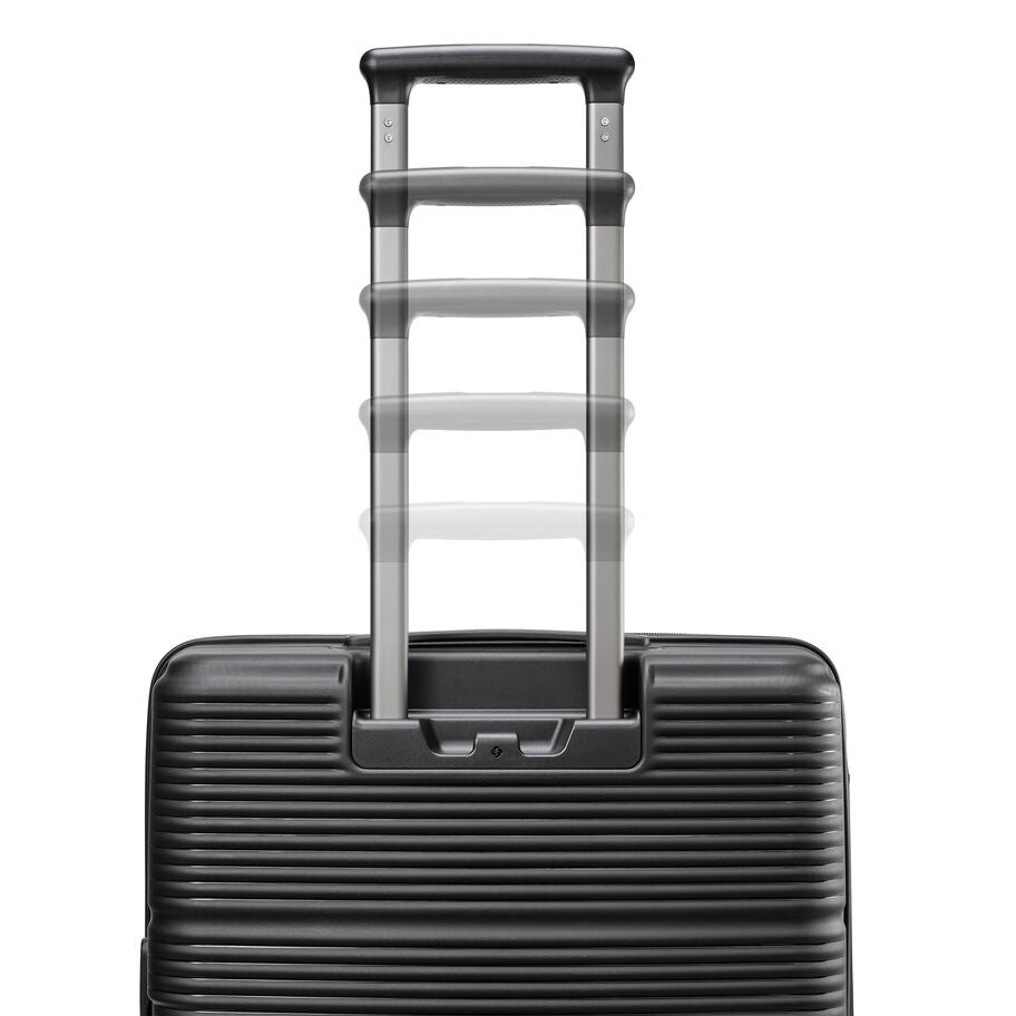 Paralux Carry-On Spinner in the color Black. image number 3