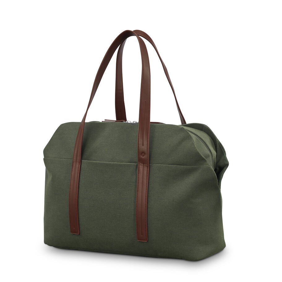 Virtuosa Weekender in the color Pine Green. image number 8