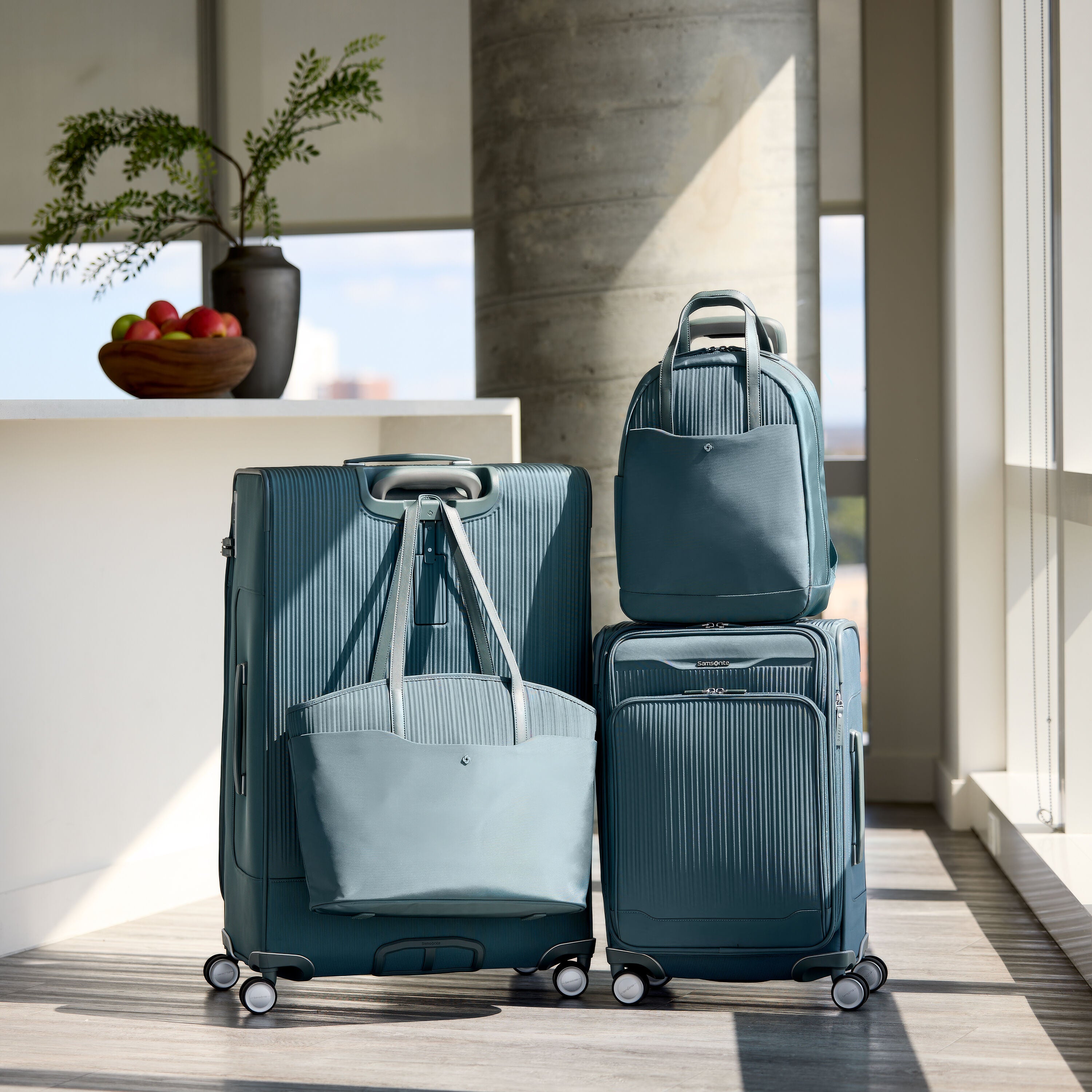 Silhouette 18 Softside Medium Spinner | Medium Checked Silhouette 18 Softside Medium Spinner | Medium Checked