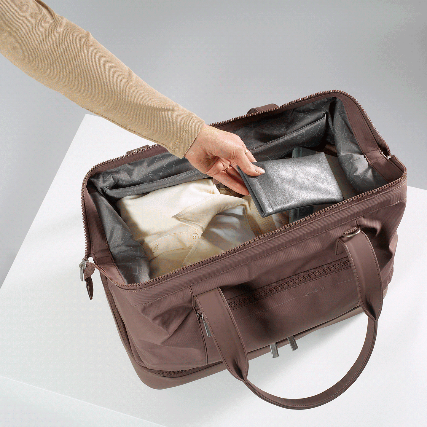 Customize how you pack with the Weekender's spacious interior.