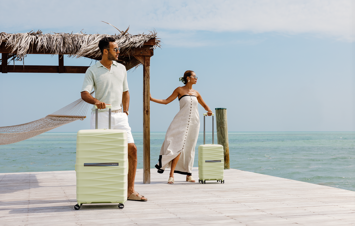 Vibrant and expressive, the ultra-lightweight Venue X Collection balances style and function. Starting at just 5.7 lbs., each luggage piece offers exceptional interior organization to help make your journey seamless.