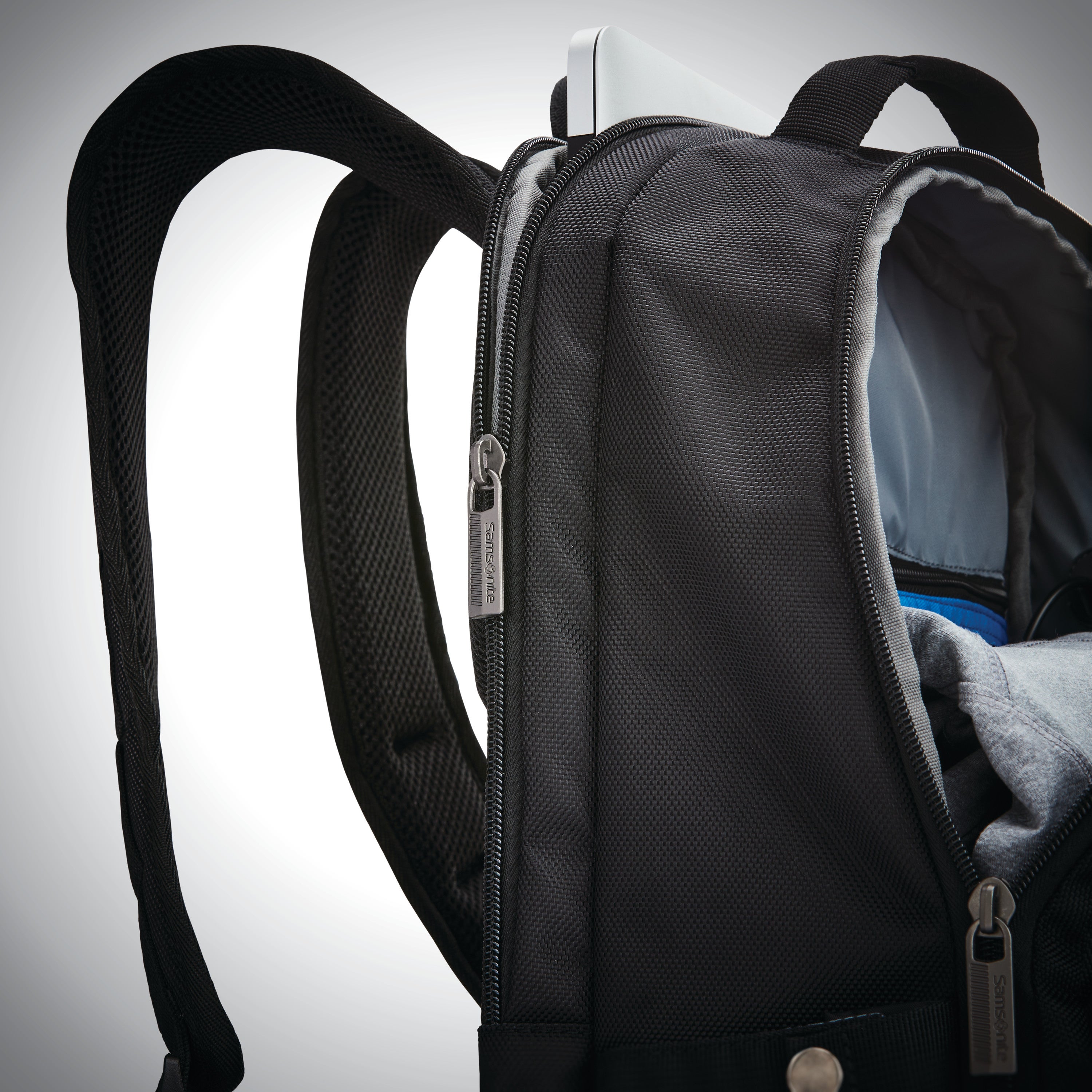 Carrier Tucker Backpack