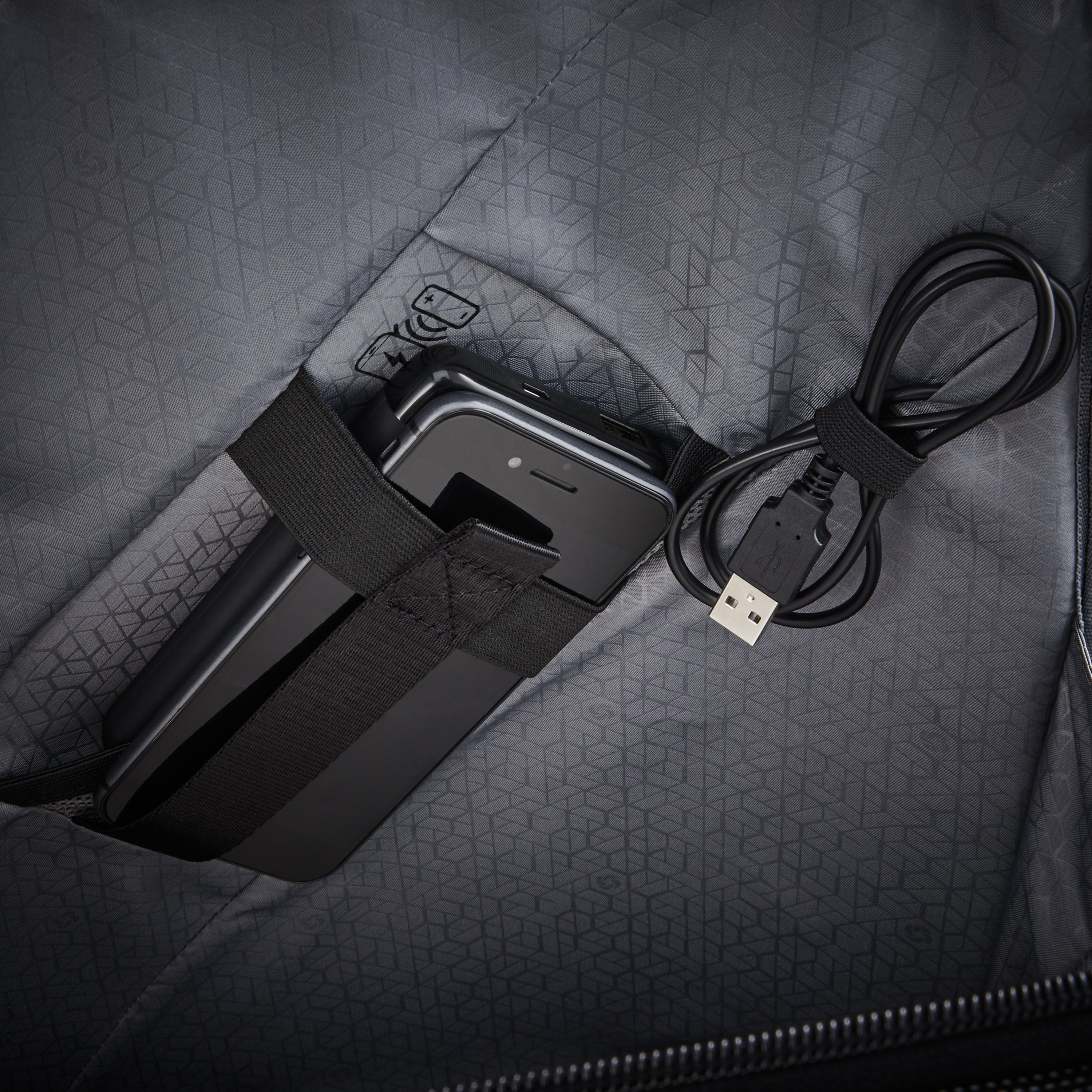 Samsonite kevlar on sale backpack