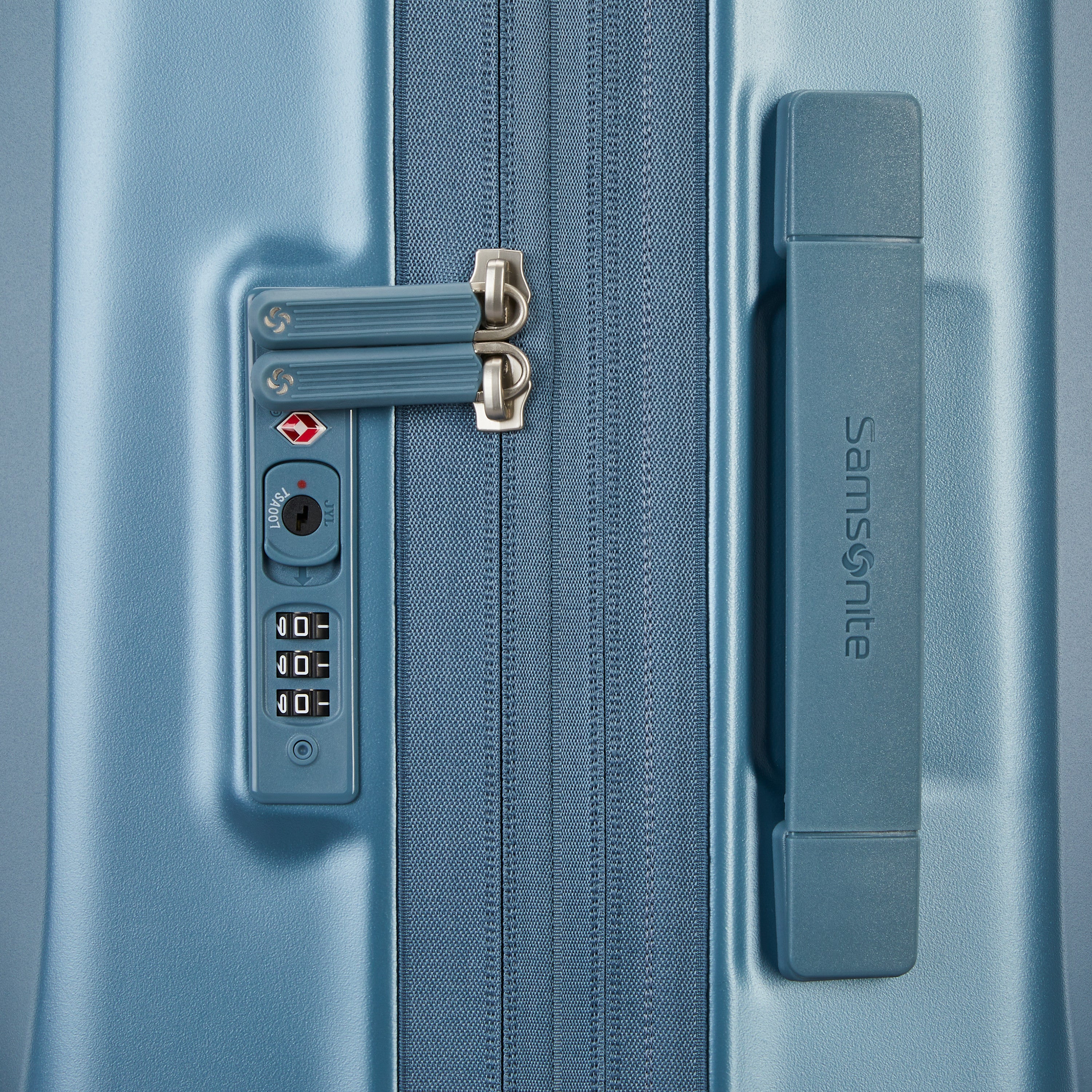 UpLIFT Hardside Carry On Carry On Samsonite